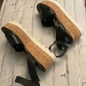 Franco Sarto Fae wedge cork platform sandal 9